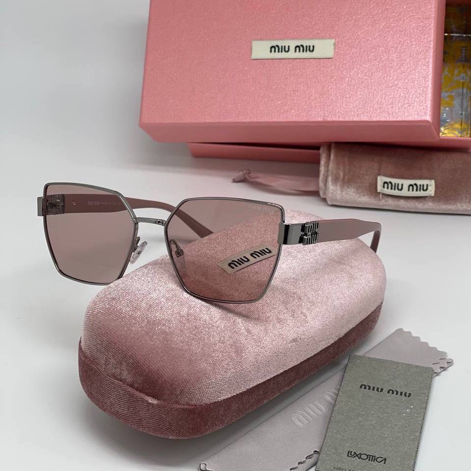 Фото Очки Miu Miu B5045