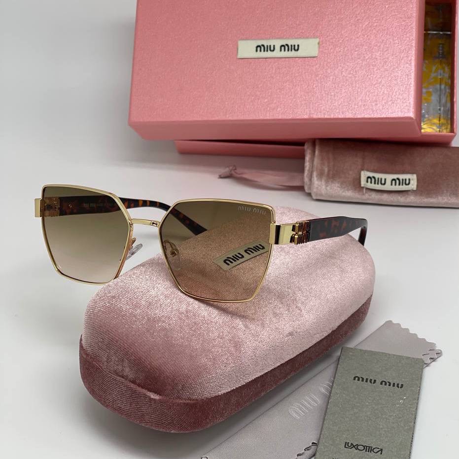Фото Очки Miu Miu B5047