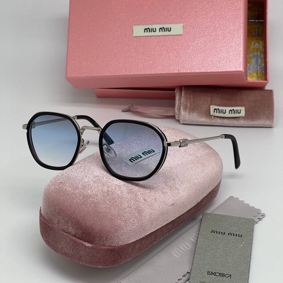 Фото Очки Miu Miu B5050