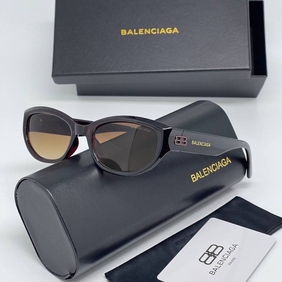 Фото Очки Balenciaga M3746