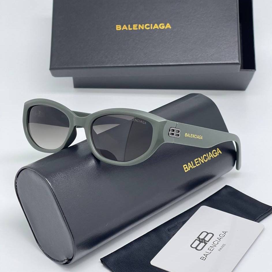 Фото Очки Balenciaga M3747