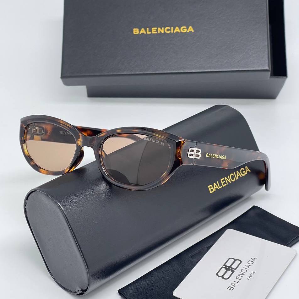 Фото Очки Balenciaga M3750