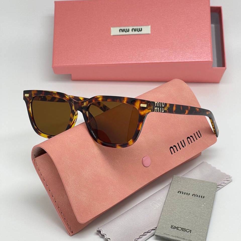Фото Очки Miu Miu B5218