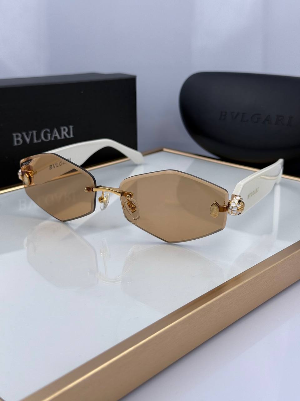 Фото Очки Bvlgari Serpenti S7466