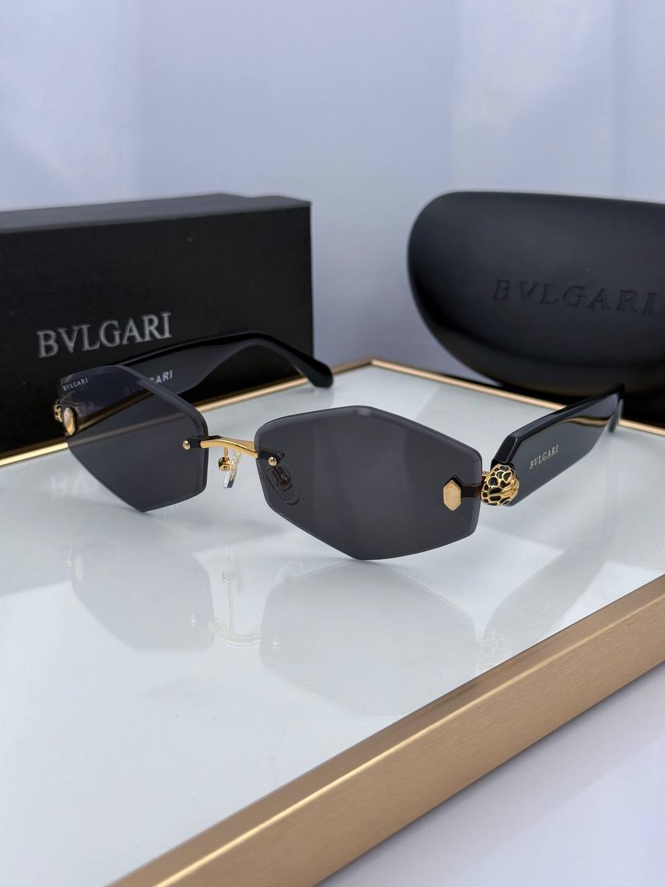 Фото Очки Bvlgari Serpenti S7469
