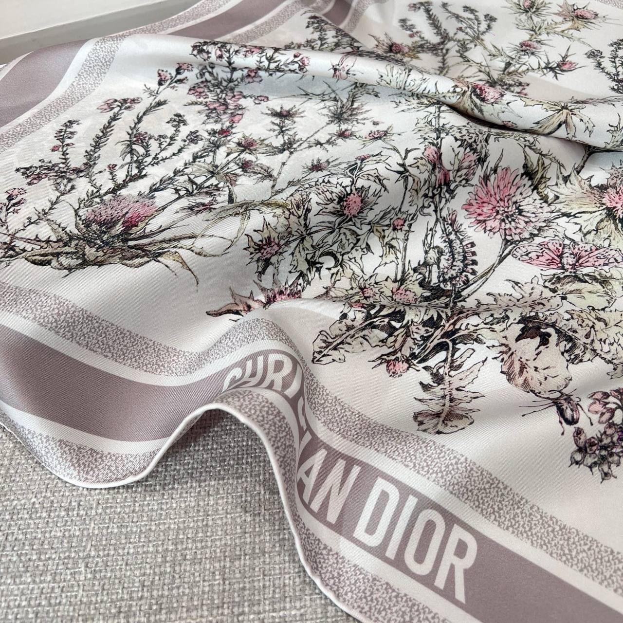 Фото Платок Dior Chardons 90 S7588