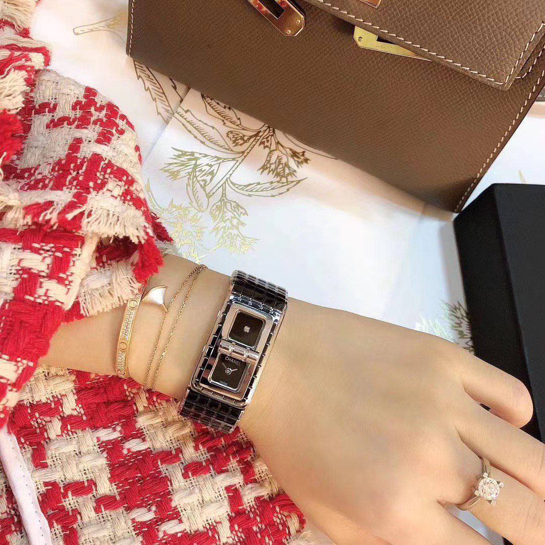 Фото Часы Chanel Code Coco S7695
