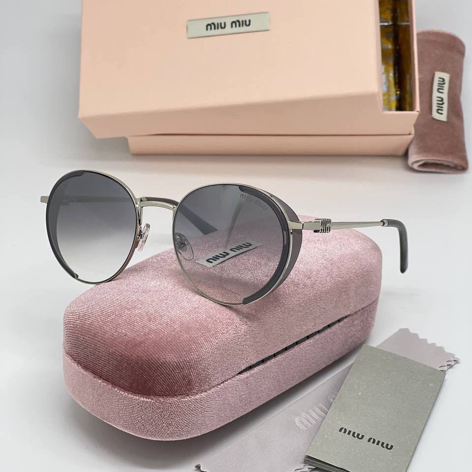 Фото Очки Miu Miu B5351