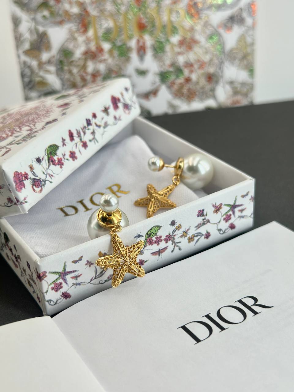 Фото Серьги Dior Tribales S7875