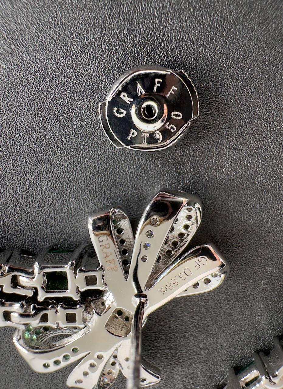 Фото Серьги Graff Tilda's Bow S8093