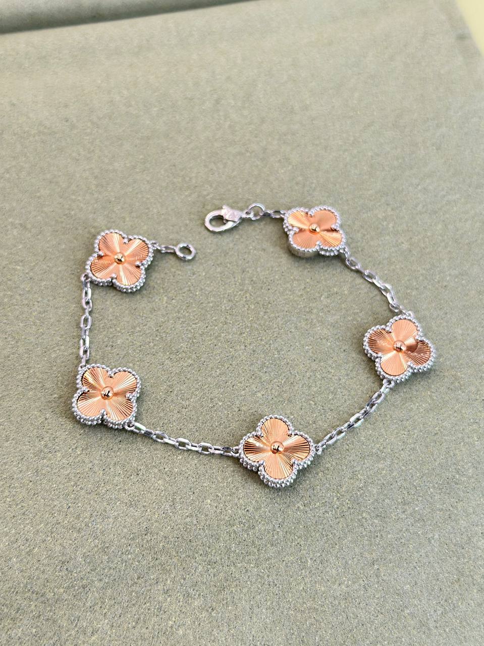 Фото Браслет Van Cleef & Arpels Vintage Alhambra S8102
