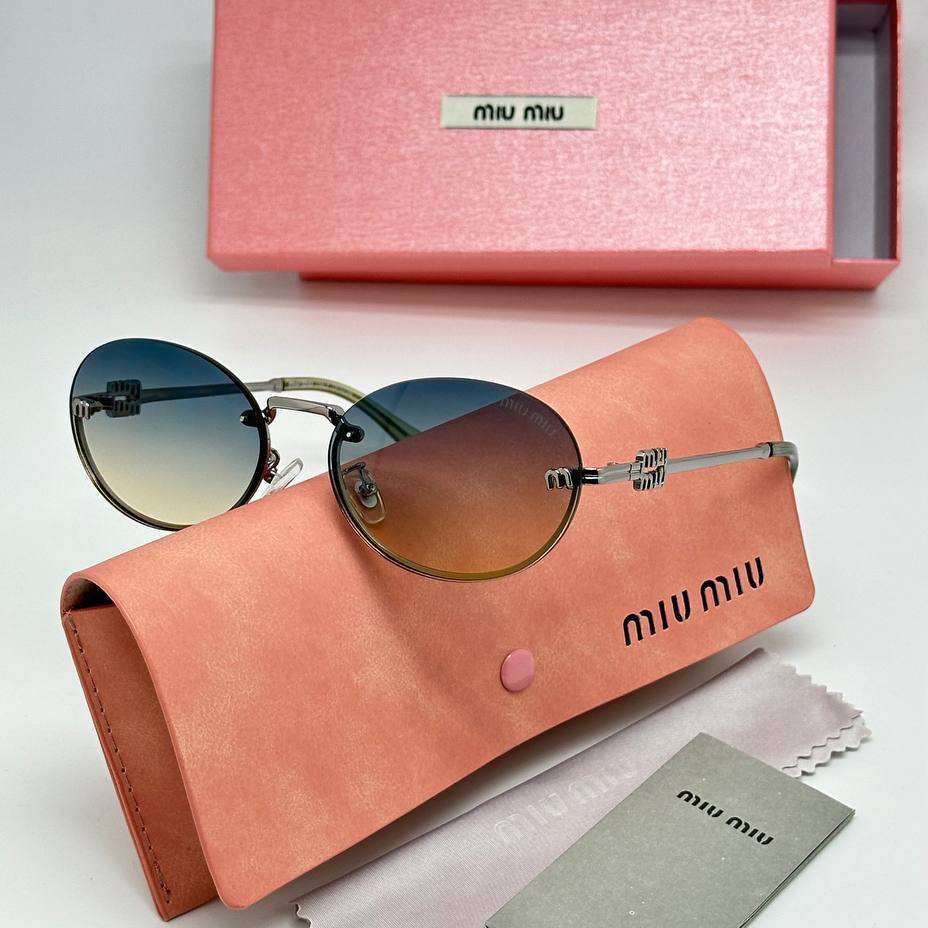 Фото Очки Miu Miu S8133