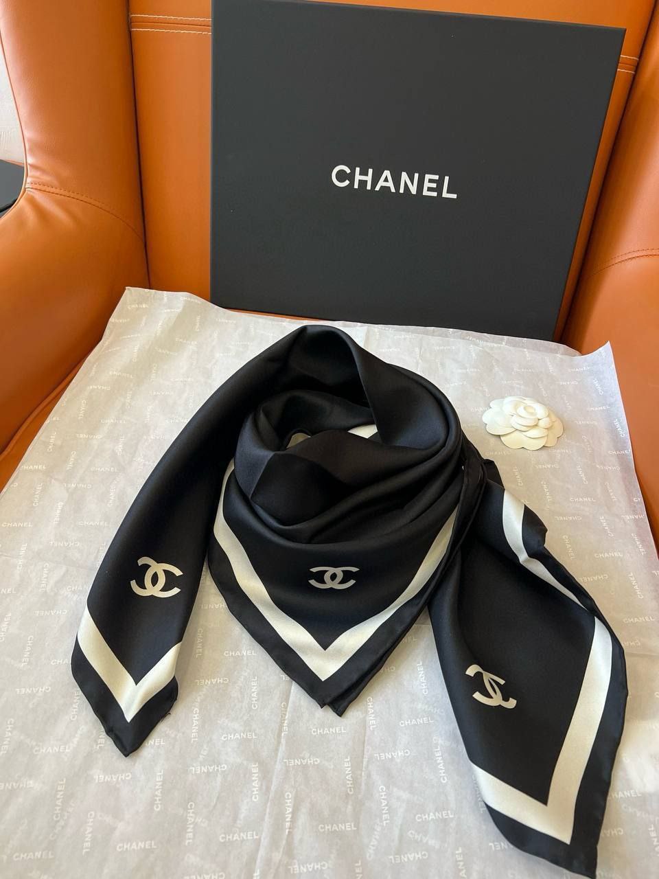 Фото Платок Chanel S8174
