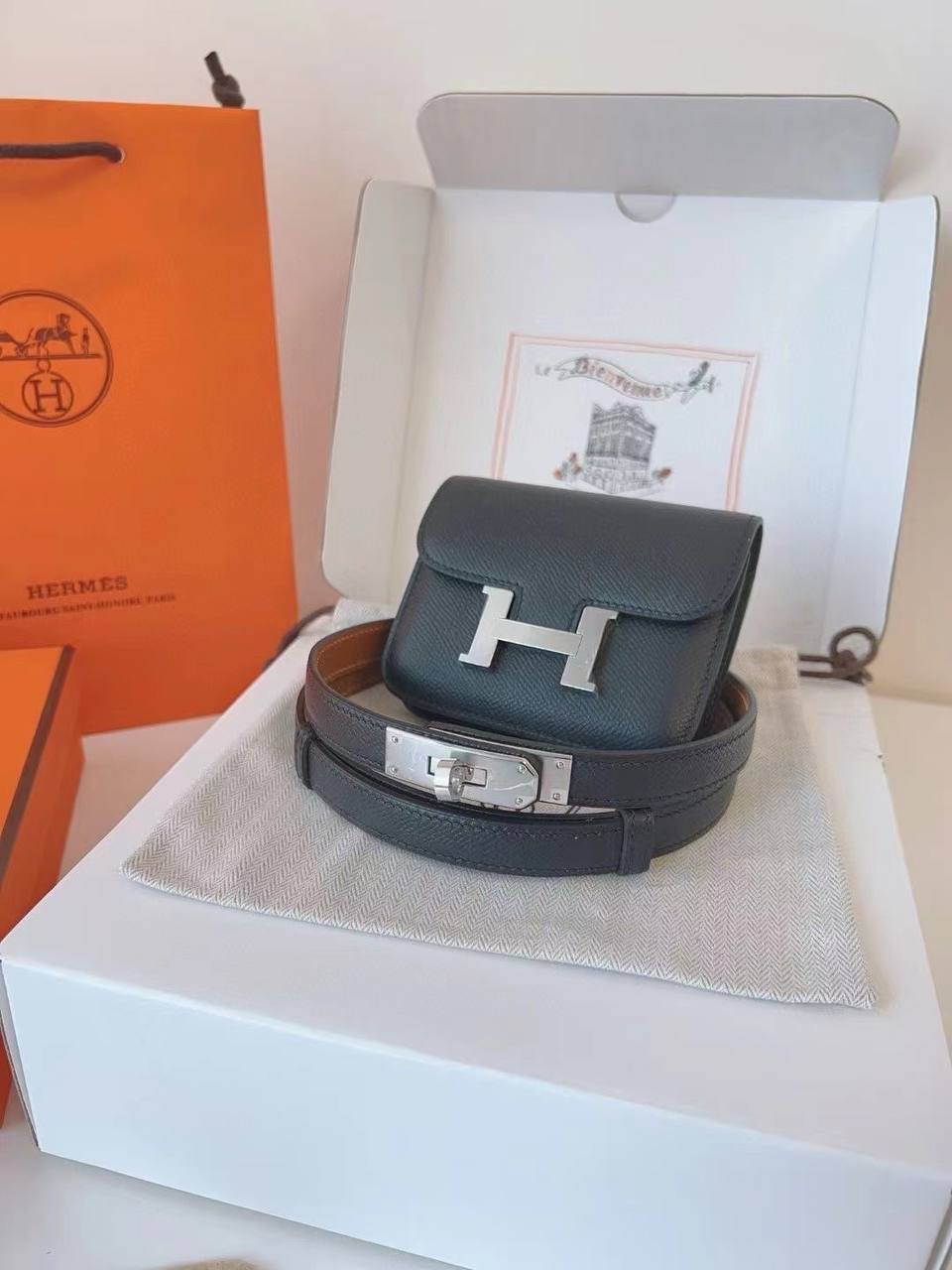 Фото Сумка-пояс Hermes Constance S8204