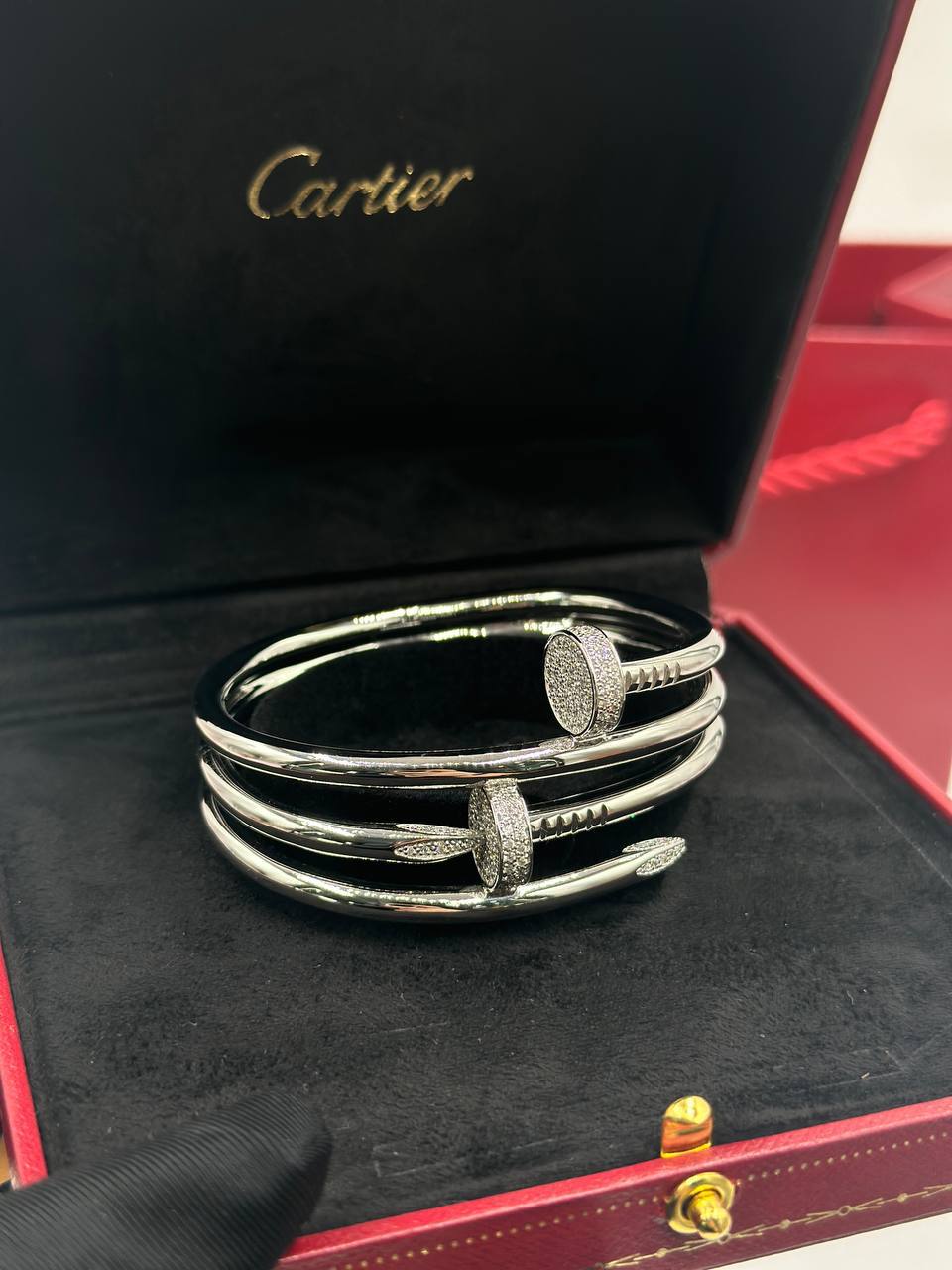 Фото Браслет Cartier Juste Un Clou S8236