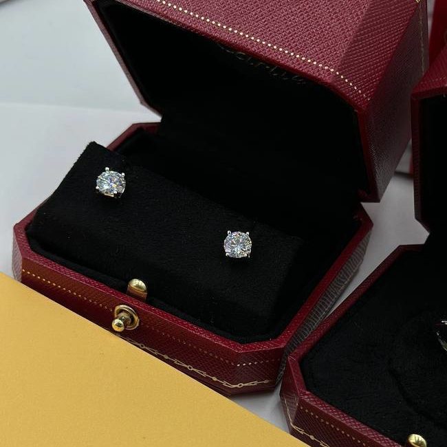 Фото Серьги C de Cartier S8242