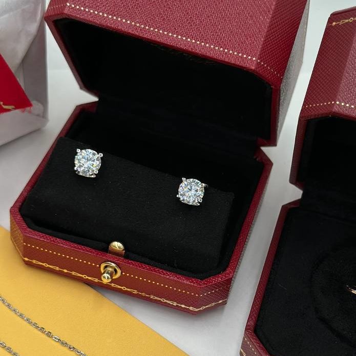 Фото Серьги C de Cartier S8245