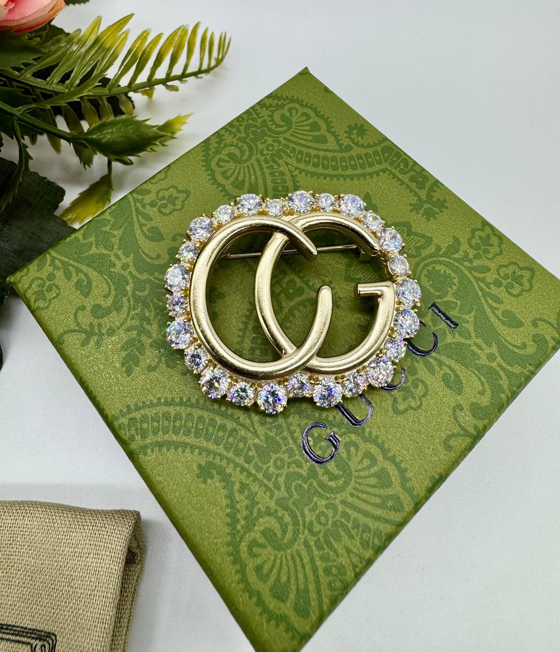 Фото Брошь Gucci S8260