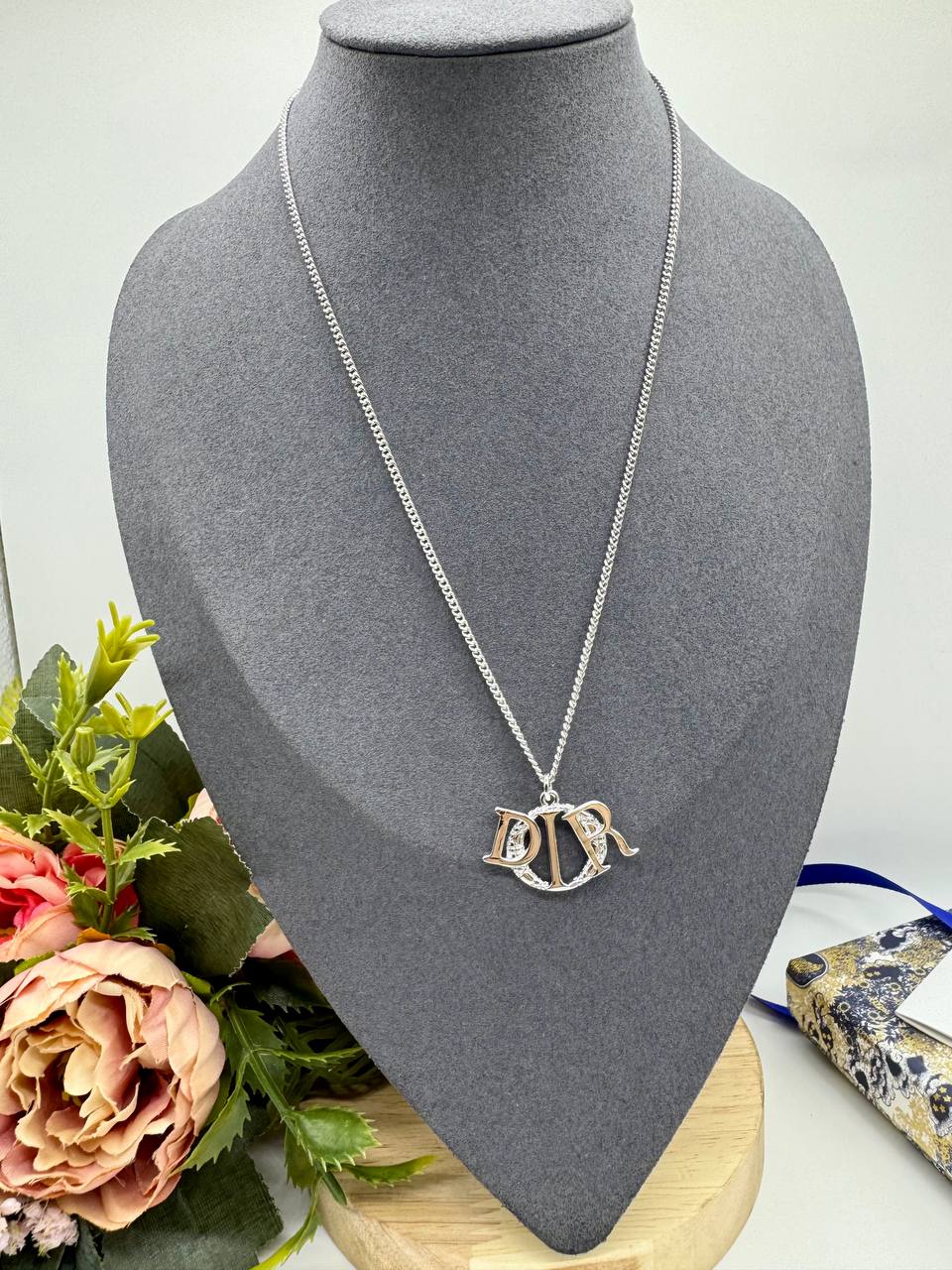 Фото Колье Dior S8297