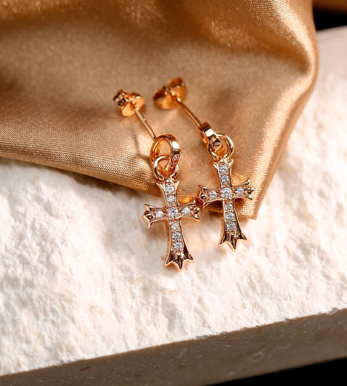 Фото Серьги Chrome Hearts S8355