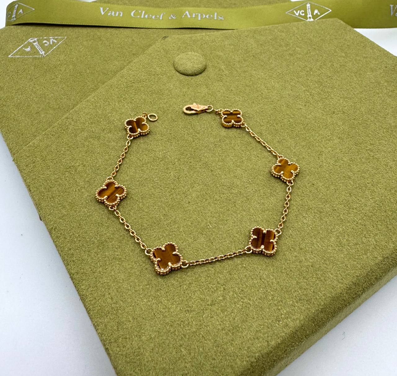 Фото Браслет Van Cleef & Arpels Sweet Alhambra S8392
