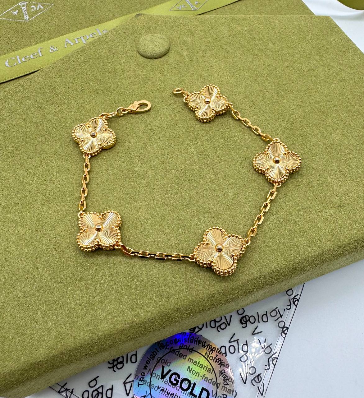 Фото Браслет Van Cleef & Arpels Vintage Alhambra S8408