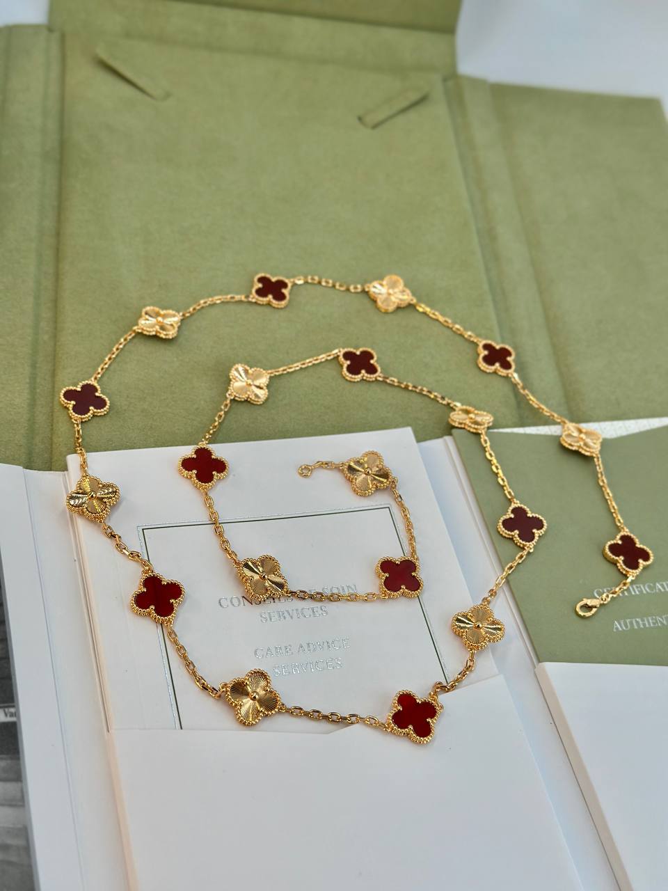 Фото Колье Van Cleef & Arpels Vintage Alhambra S8523