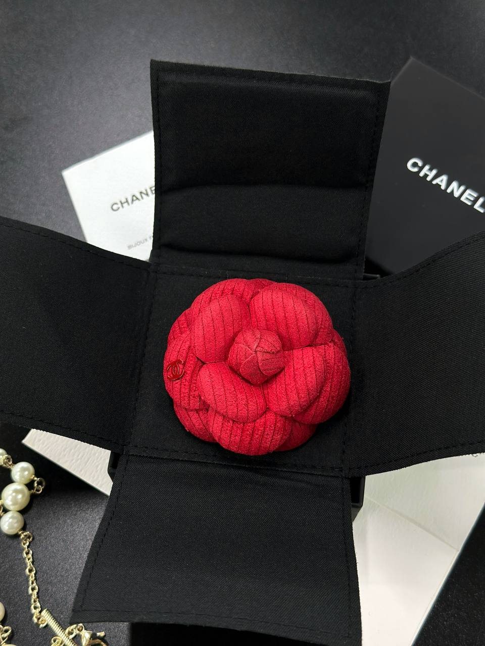 Фото Брошь Chanel Camelia S8687