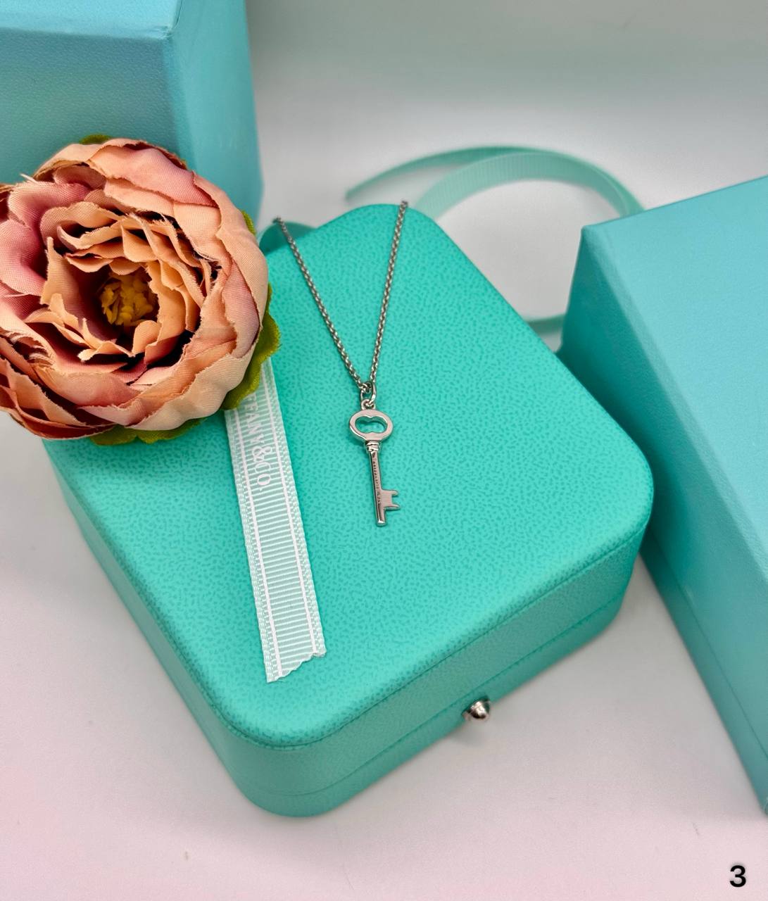Фото Подвеска на цепочке Tiffany & Co Keys S8731