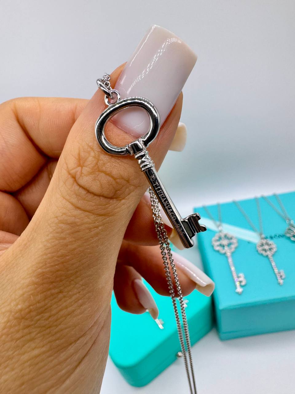 Фото Подвеска на цепочке Tiffany & Co Keys S8729