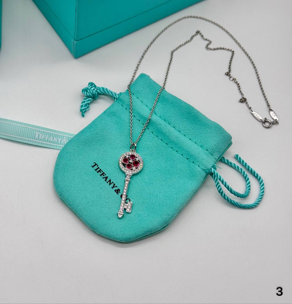 Фото Подвеска на цепочке Tiffany & Co Keys S8739