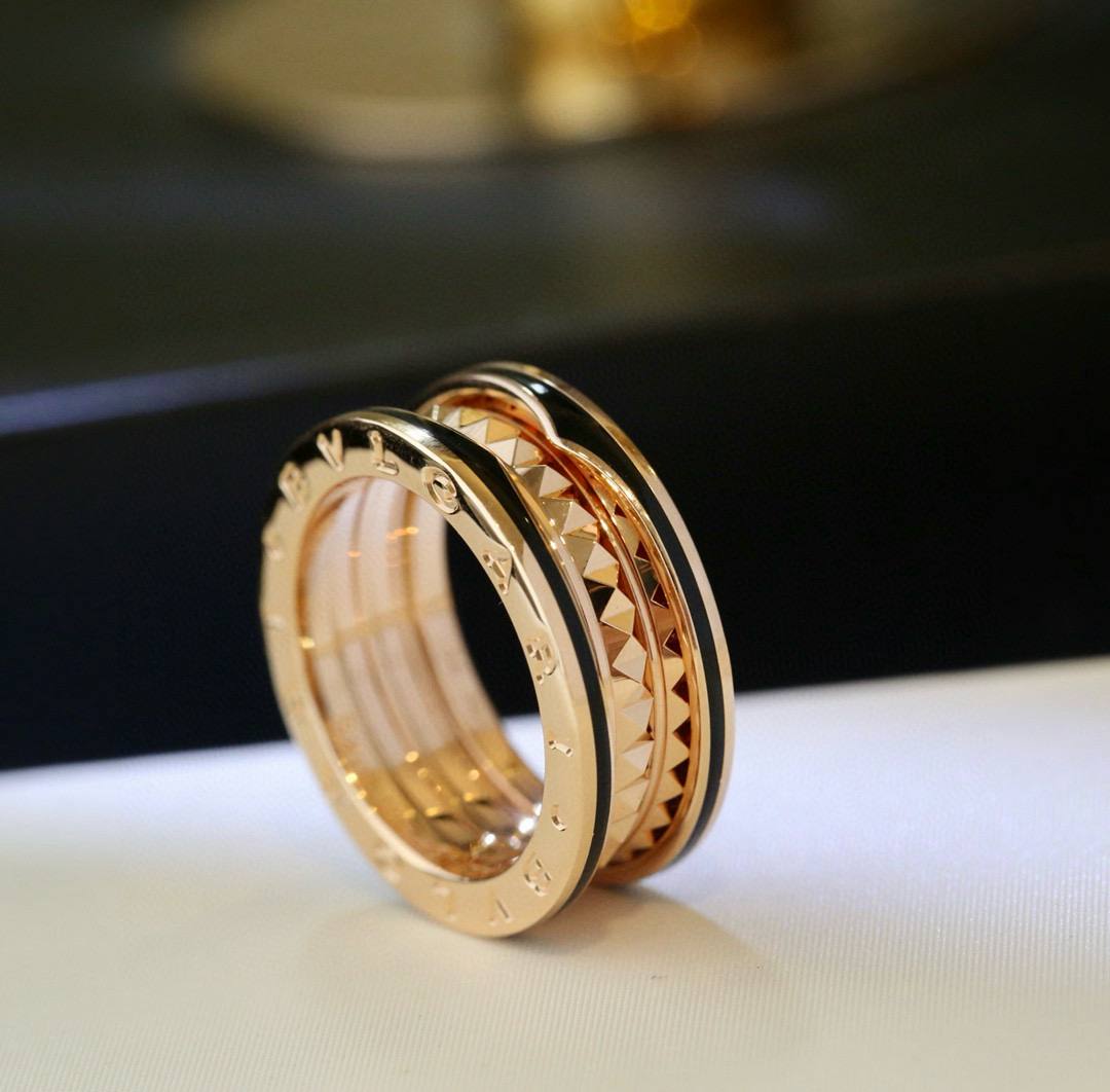 Фото Кольцо Bvlgari B.zero1 S9104