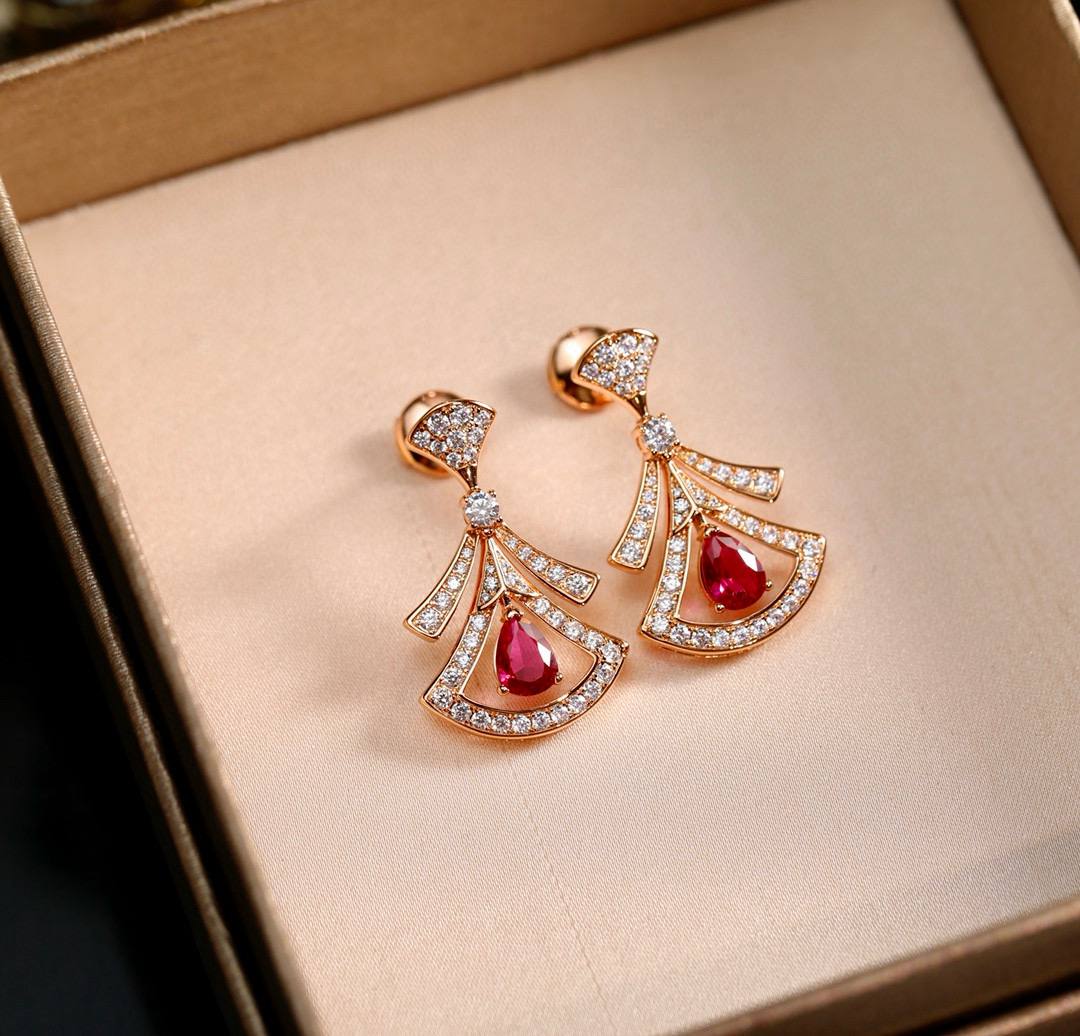 Фото Серьги Bvlgari Diva's Dream S9126