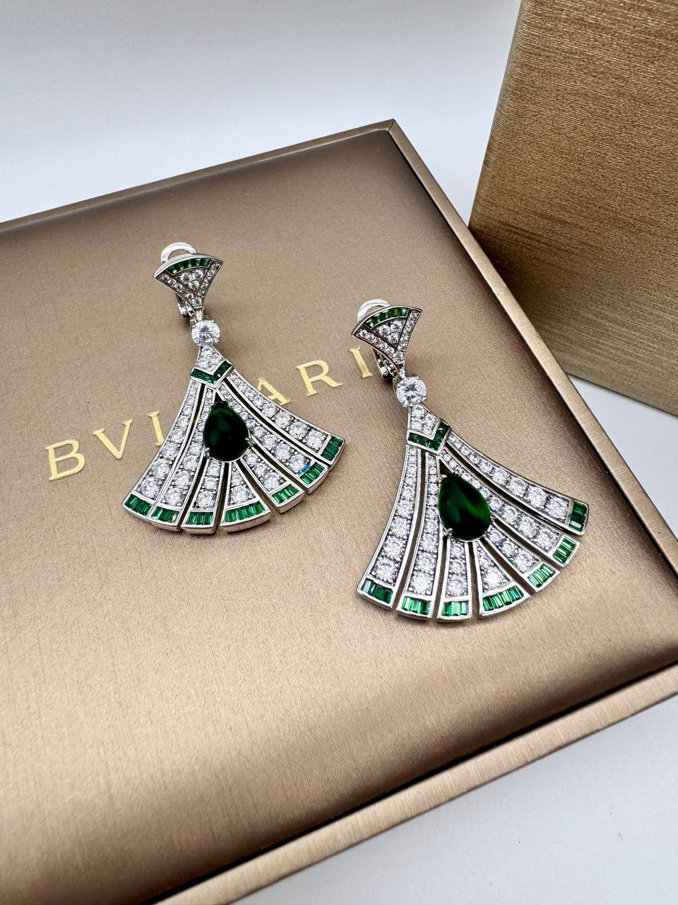 Фото Серьги Bvlgari S9255