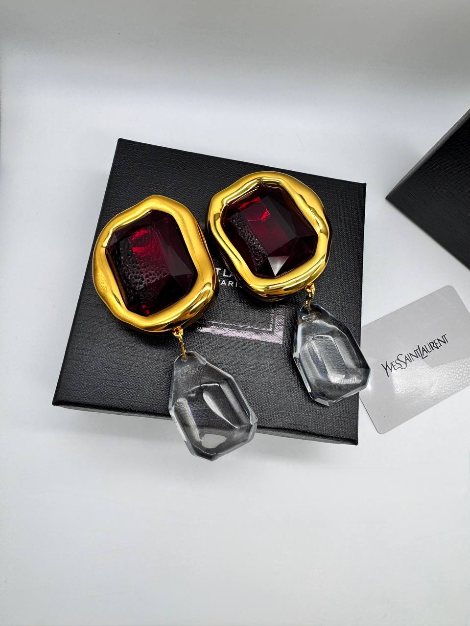 Фото Серьги-клипсы Yves Saint Laurent S9291