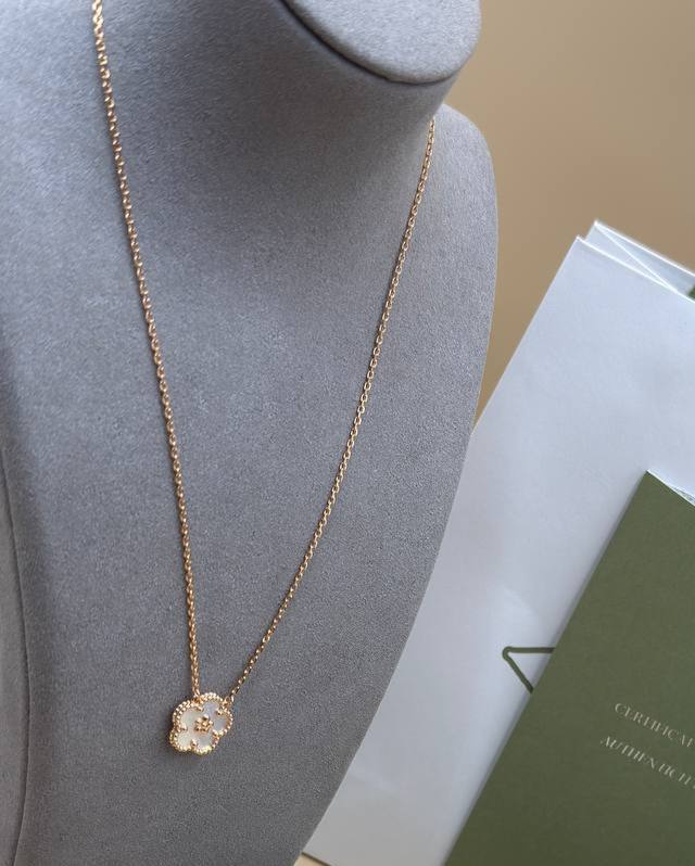 Фото Колье Van Cleef & Arpels Lucky Spring S9444