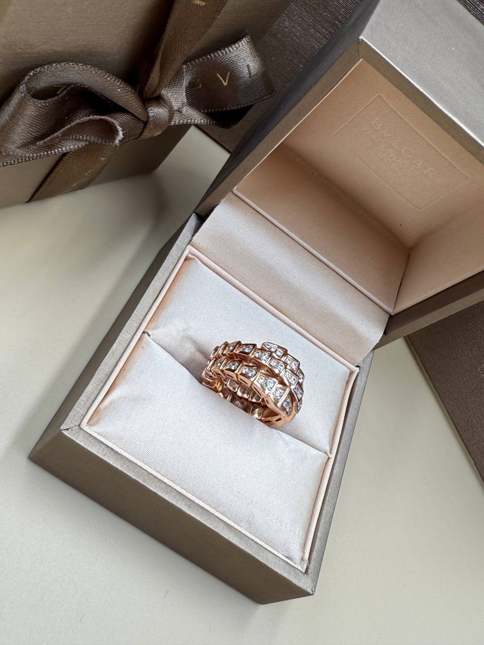 Фото Кольцо Bvlgari Serpenti Viper S9486