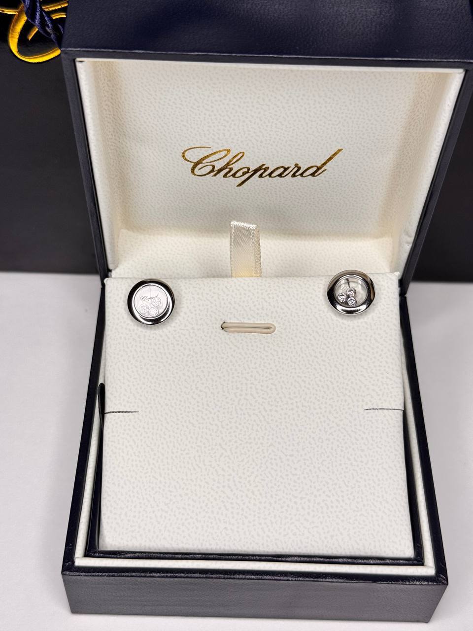 Фото Серьги Chopard Happy Diamonds Icons S9520