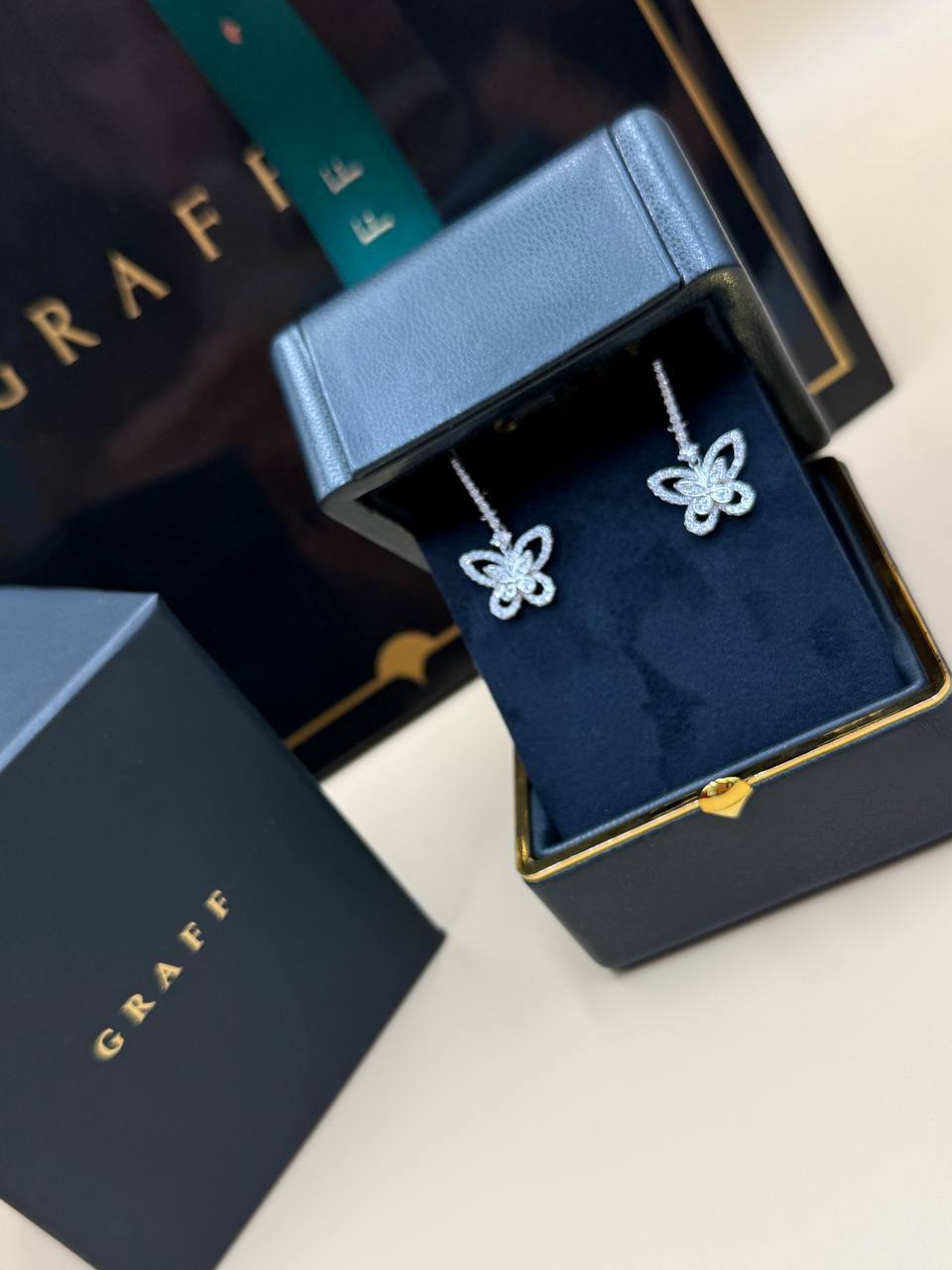 Фото Серьги Graff Butterfly S9573
