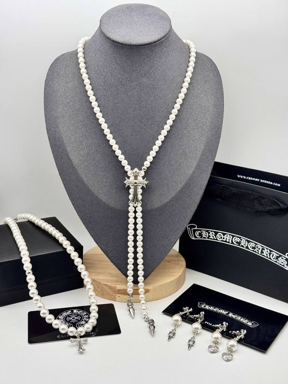 Фото Серьги Chrome Hearts S9579