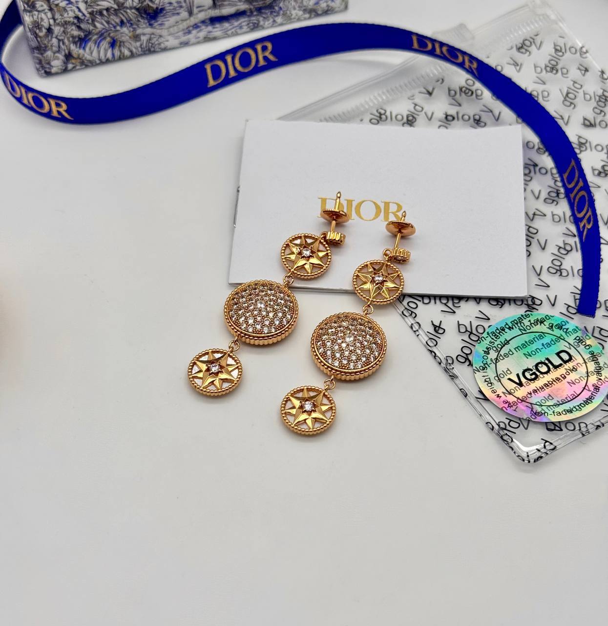 Серьги Dior Roses des Vents S9646