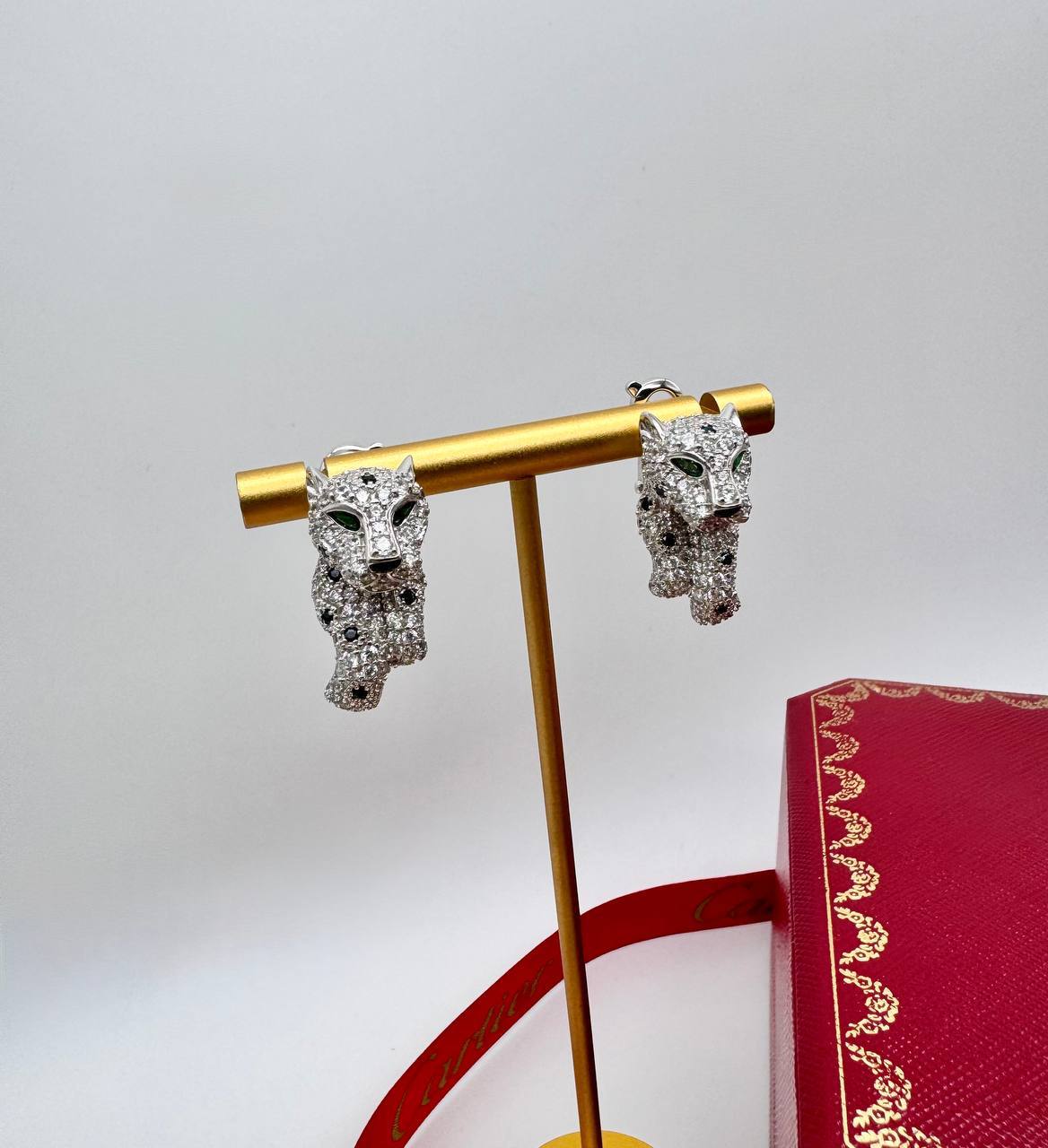 Фото Серьги Cartier Panthere S9650