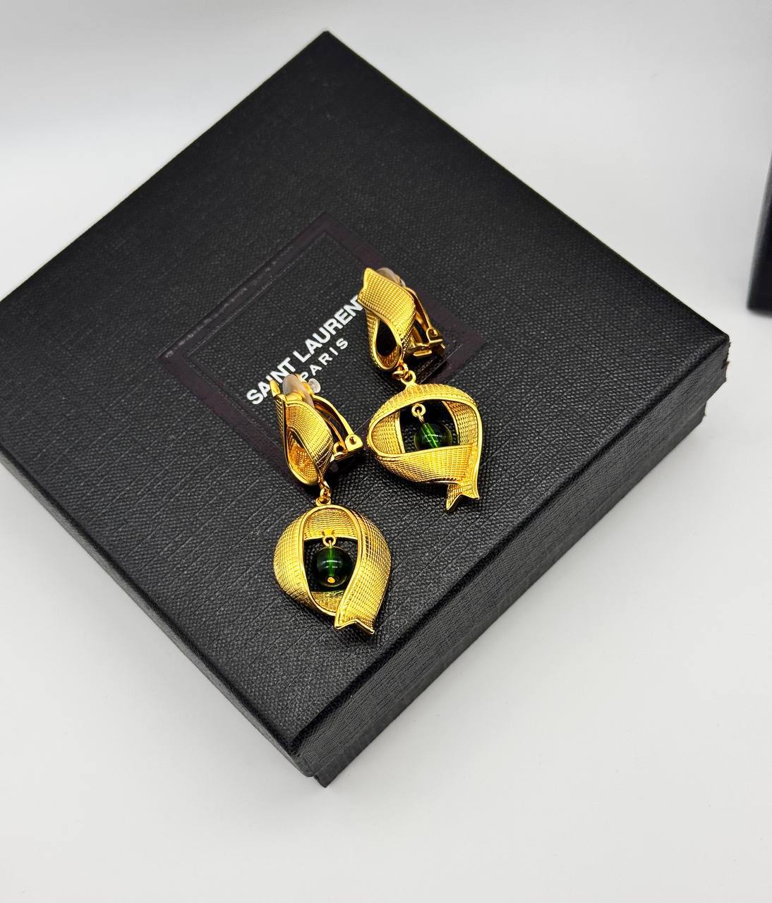 Фото Серьги-клипсы Yves Saint Laurent S9765