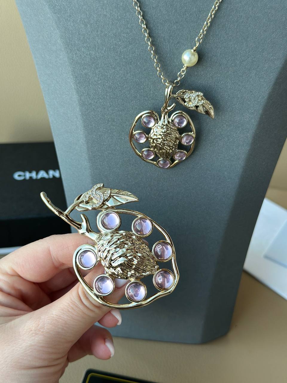 Фото Брошь Chanel S9848