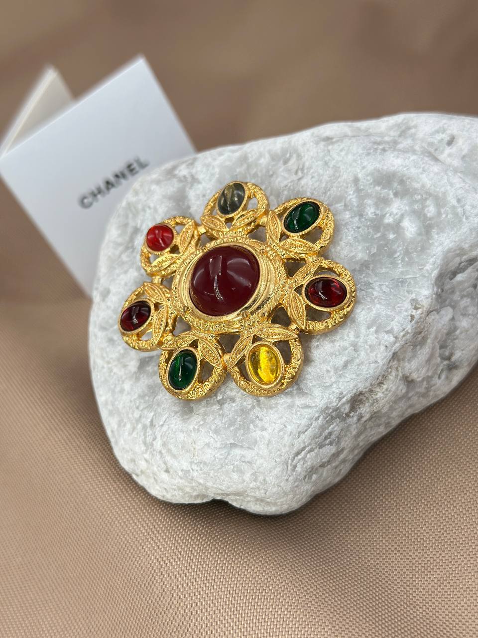 Фото Брошь Chanel S9884