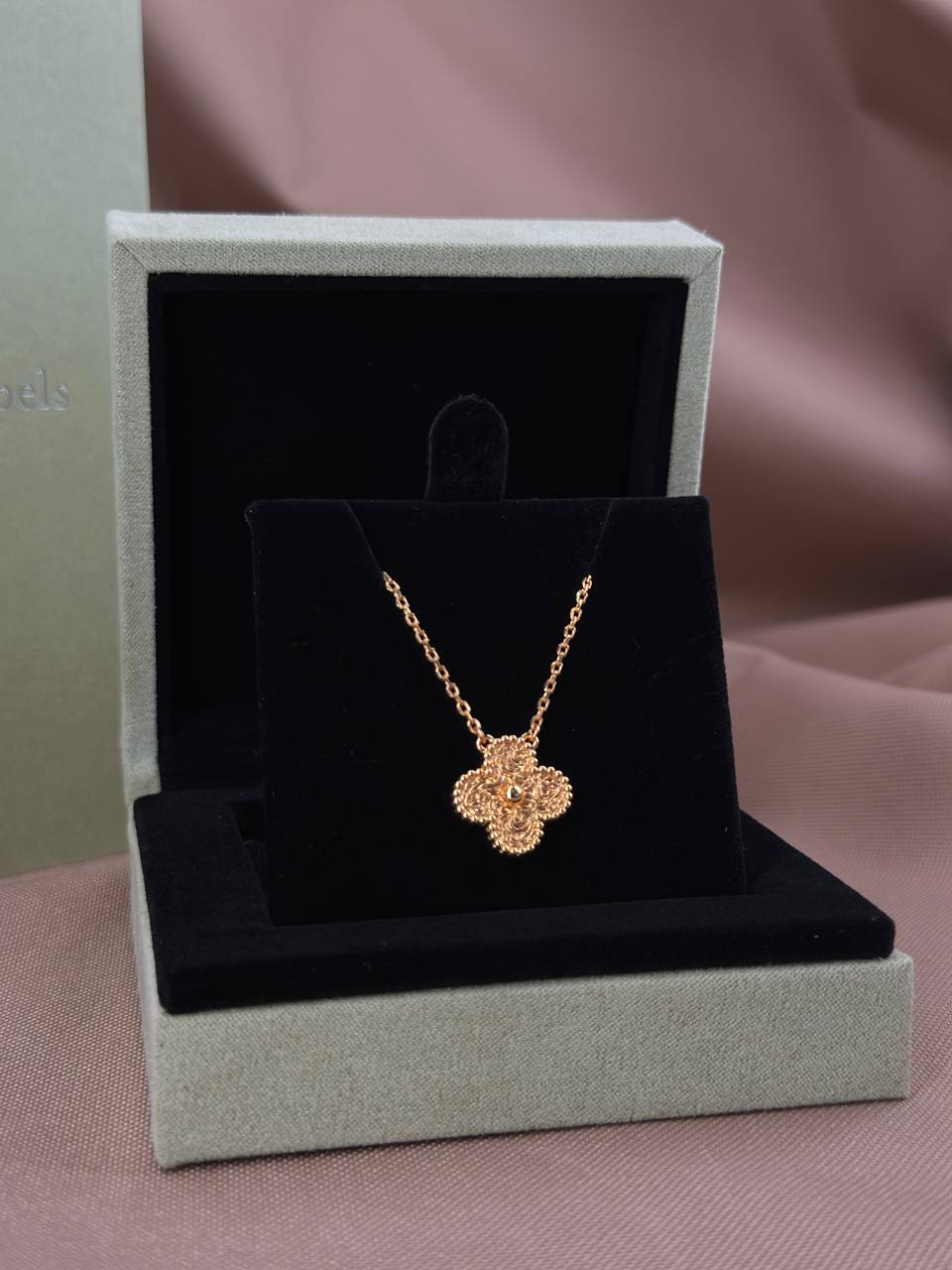 Фото Колье Van Cleef & Arpels Vintage Alhambra S9888