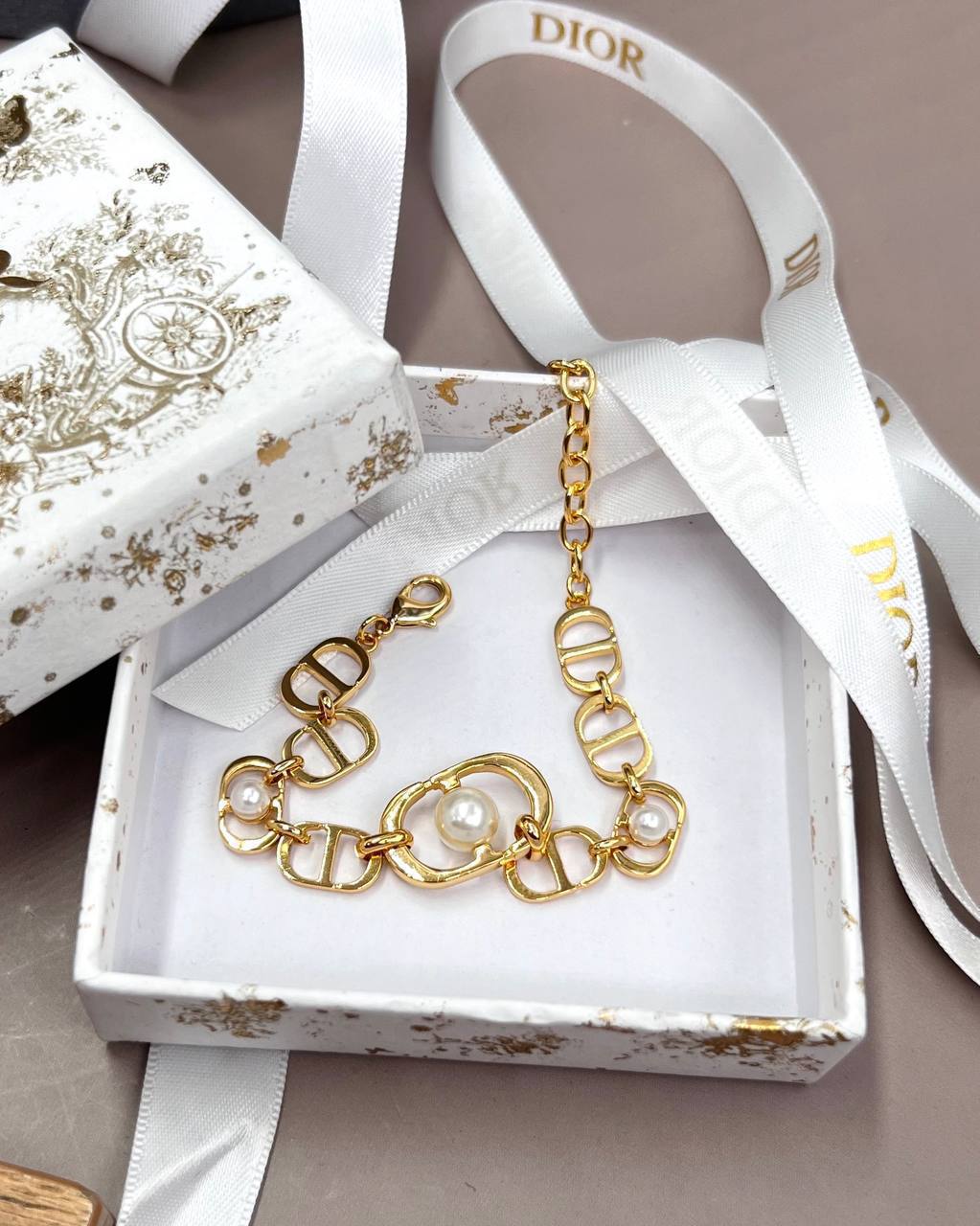 Фото Колье Dior 30 Montaigne Jolie S9905