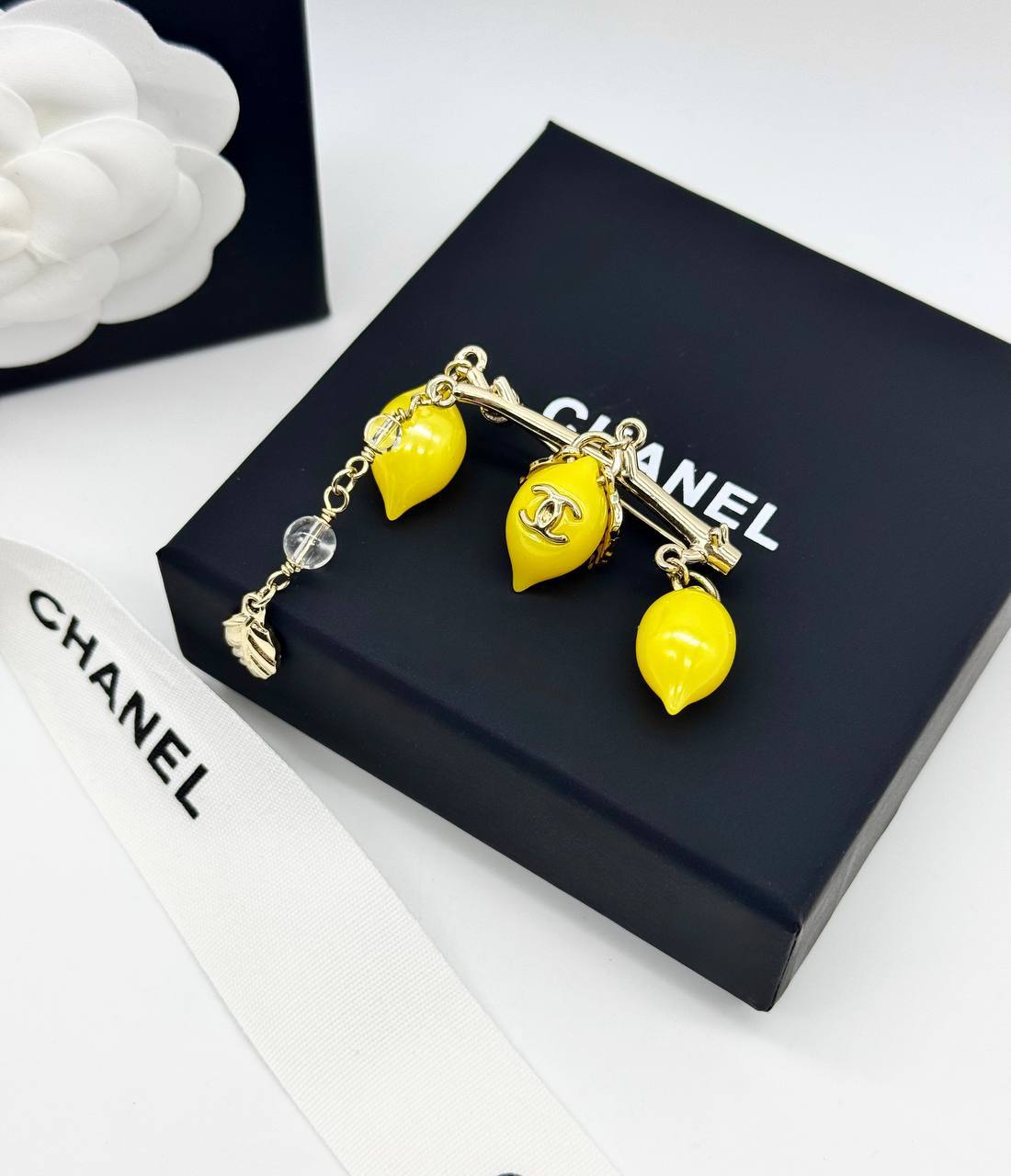Фото Брошь Chanel S9948