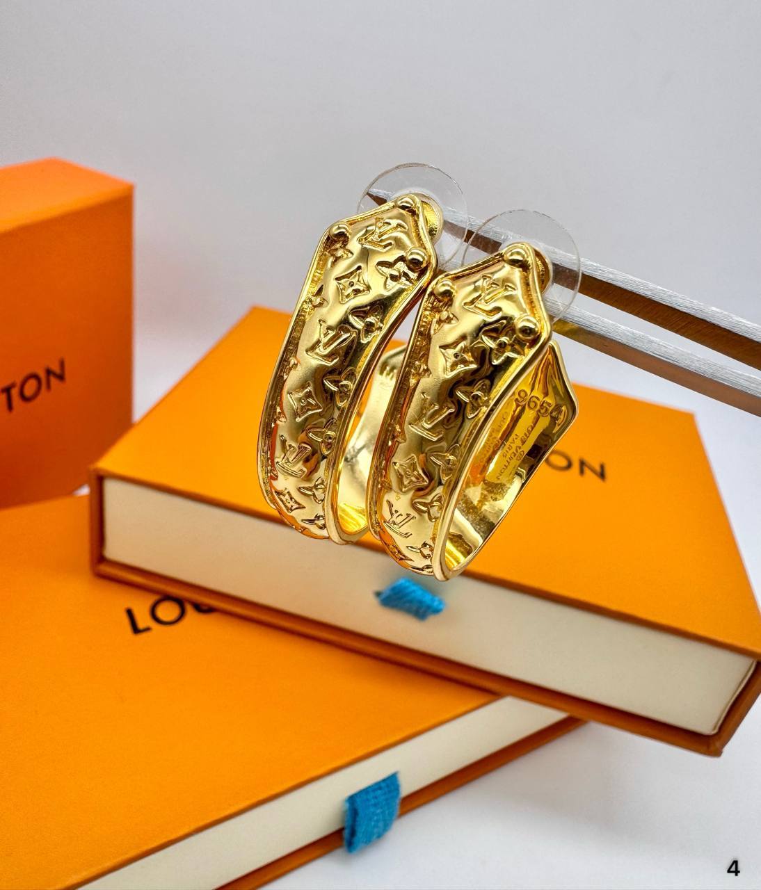 Фото Серьги Louis Vuitton Nanogram S9952