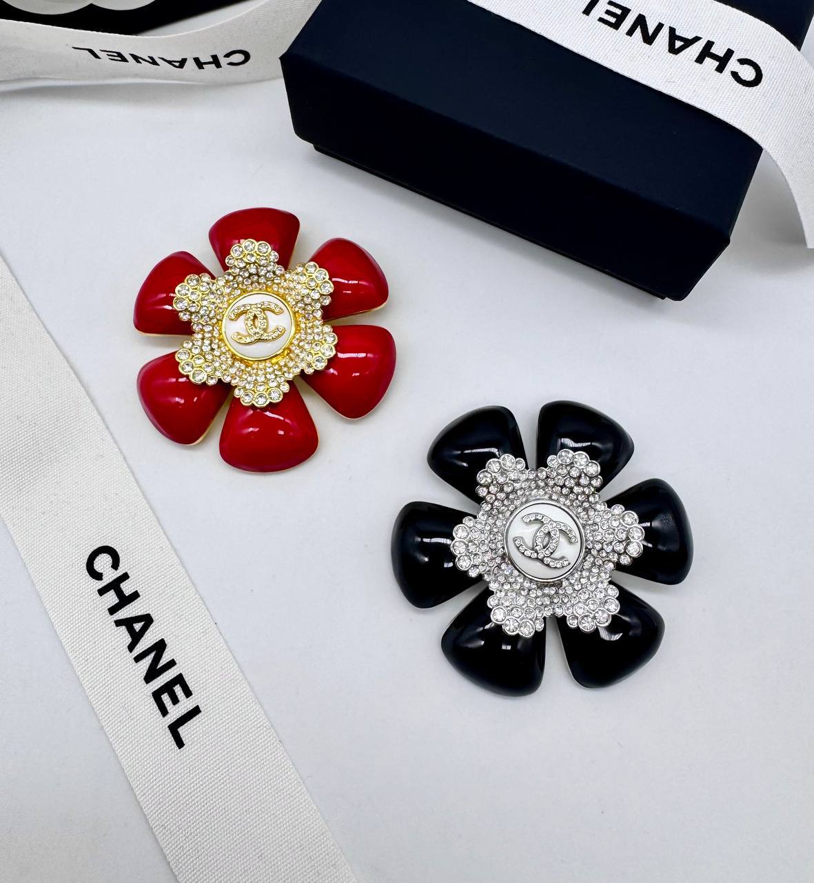 Фото Брошь Chanel S10015